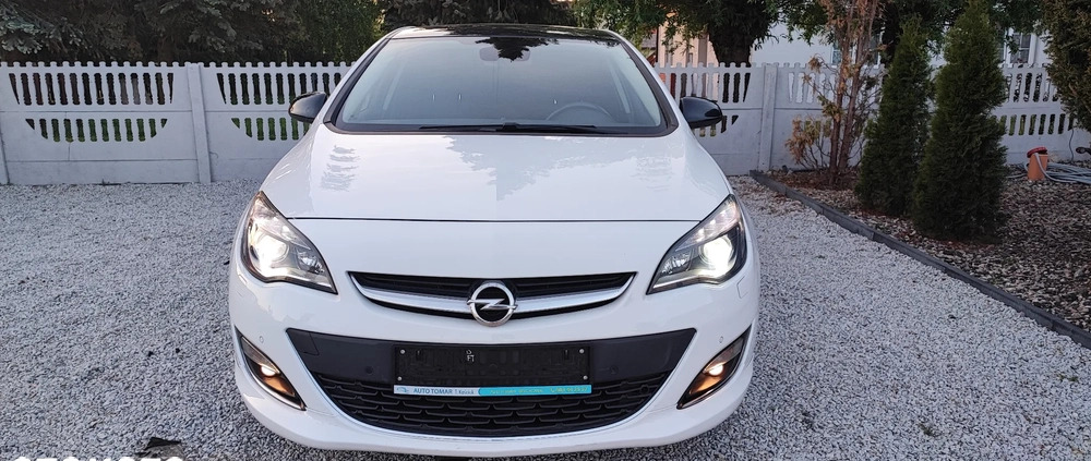 Opel Astra cena 29900 przebieg: 217100, rok produkcji 2013 z Wschowa małe 254